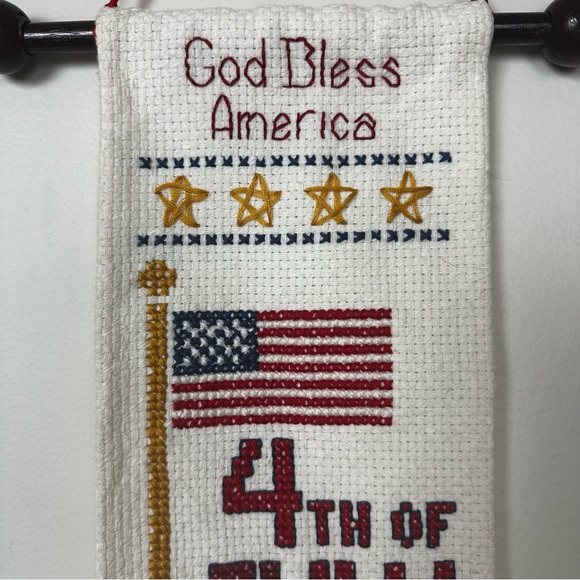 Handmade July 4th Wall Hanging - Picture 3 of 8